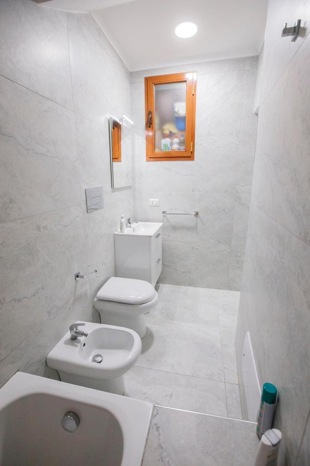 B&B Le Stanze Di Aurora Napoli Dış mekan fotoğraf