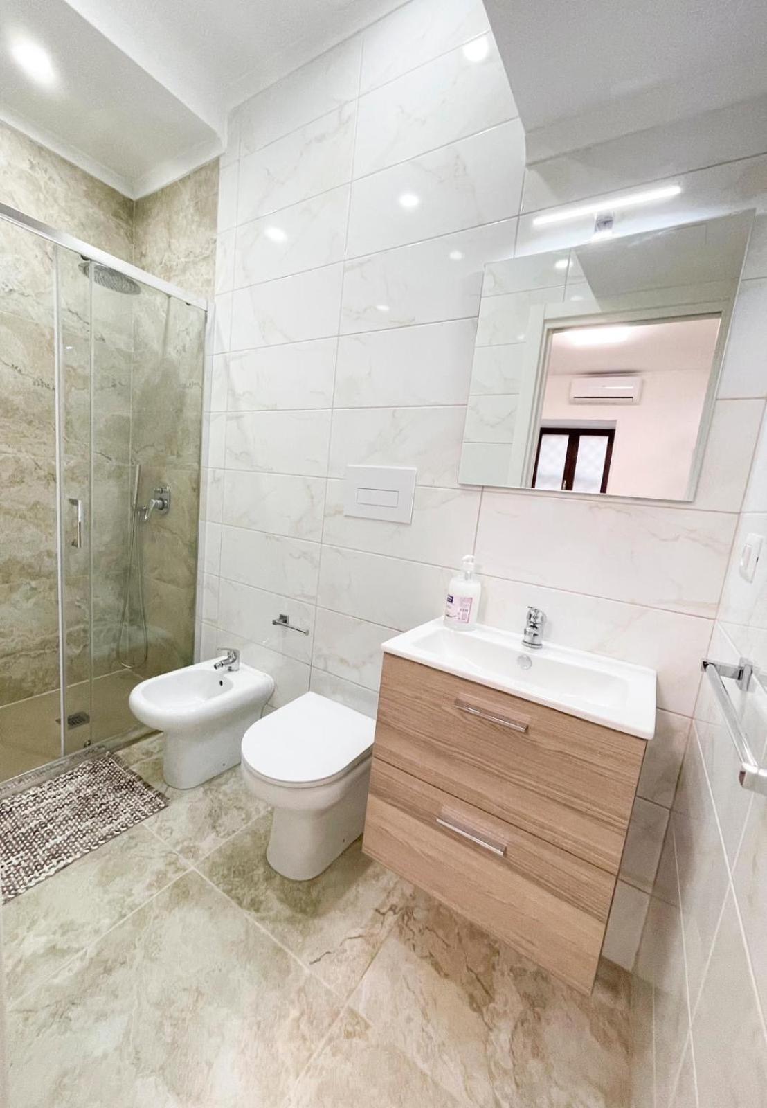 B&B Le Stanze Di Aurora Napoli Dış mekan fotoğraf